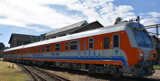Különleges vasúti járművek